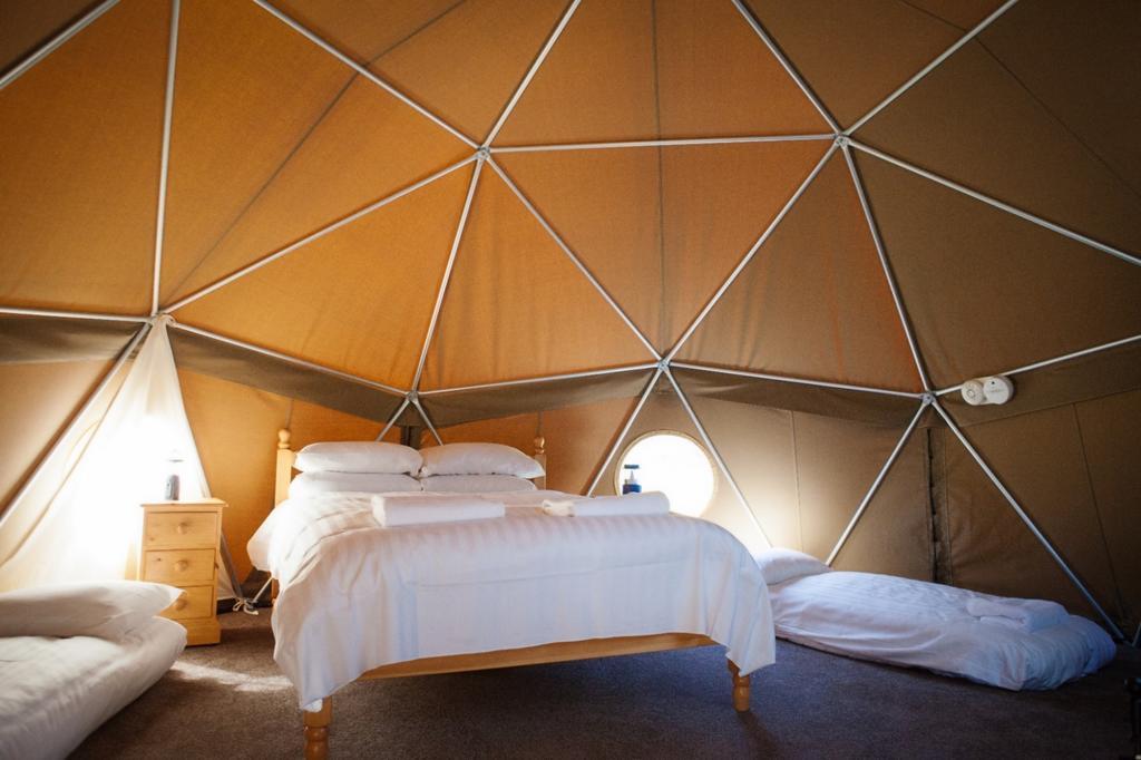 Durrell Wildlife Camp Hotel Trinity Room photo
